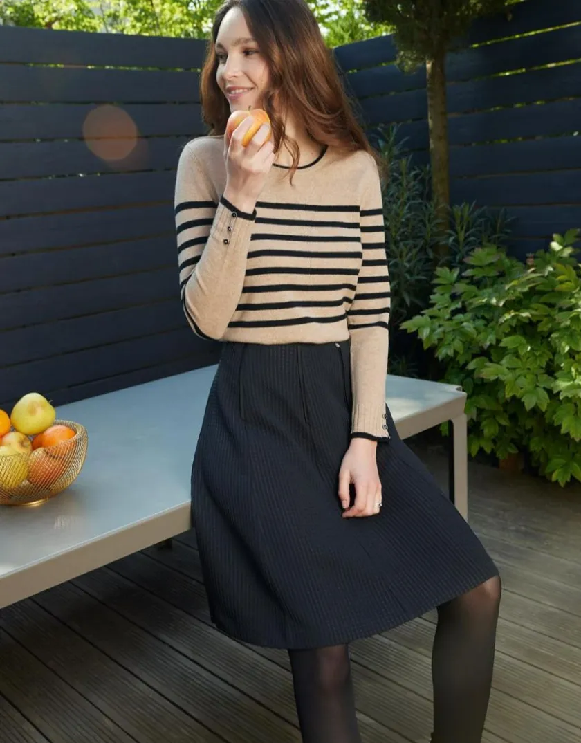 Discount Jupe noire évasée gaufrée Jupes|Robes & Jupes